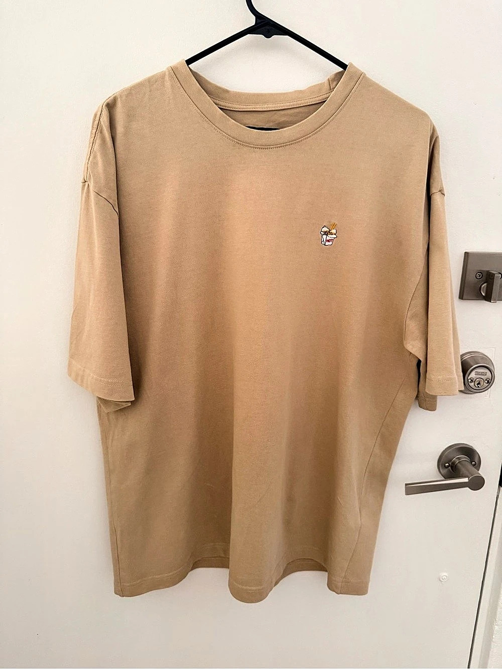 American Garage Graphic Short Sleeve Tee in Brown Size Medium